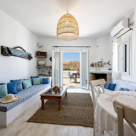 Hara'S Villa In Naousa , Paros Eksteriør billede