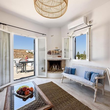 Hara'S Villa In Naousa , Paros Eksteriør billede