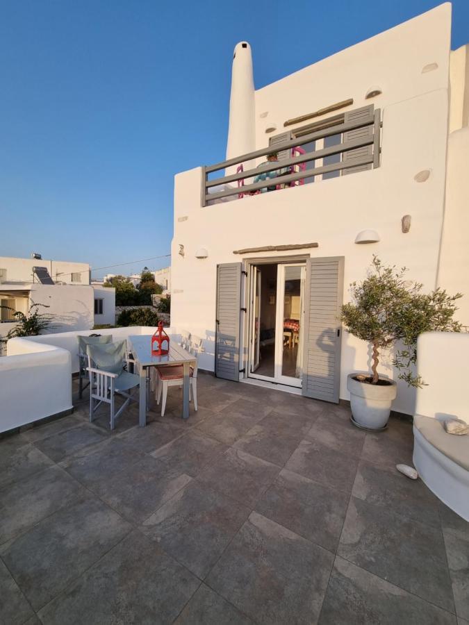Hara'S Villa In Naousa , Paros Eksteriør billede