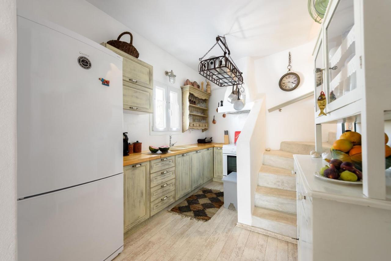 Hara'S Villa In Naousa , Paros Eksteriør billede