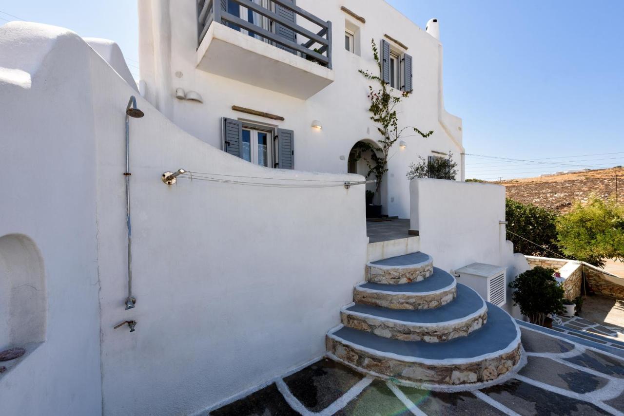 Hara'S Villa In Naousa , Paros Eksteriør billede