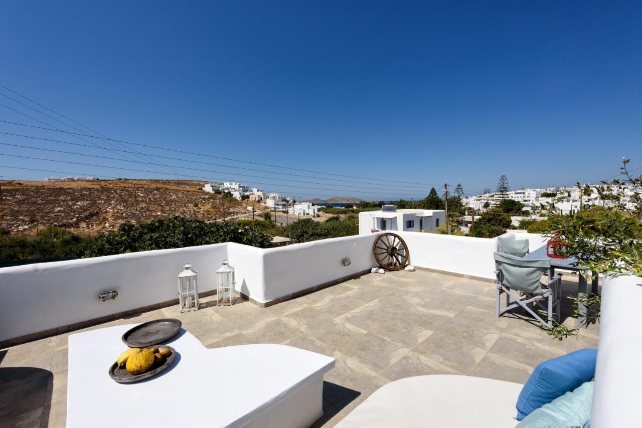 Hara'S Villa In Naousa , Paros Eksteriør billede