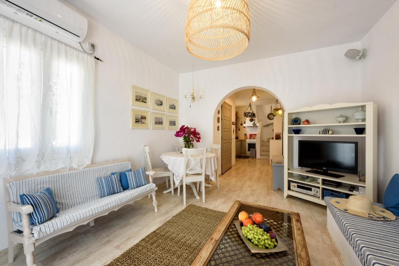 Hara'S Villa In Naousa , Paros Eksteriør billede
