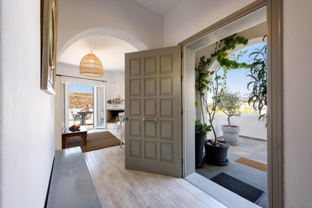Hara'S Villa In Naousa , Paros Eksteriør billede